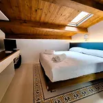 Rial Collection Luxury Сиракузы