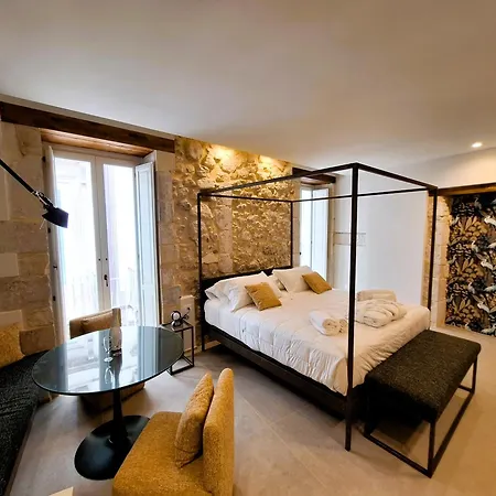 Rial Collection Luxury דירה סירקוזה